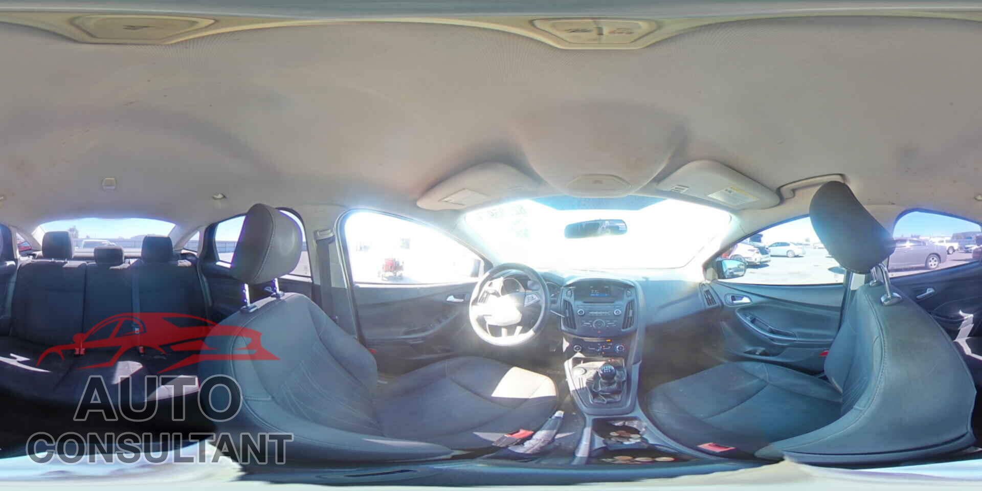 FORD FOCUS 2015 - 1FADP3F28FL314919