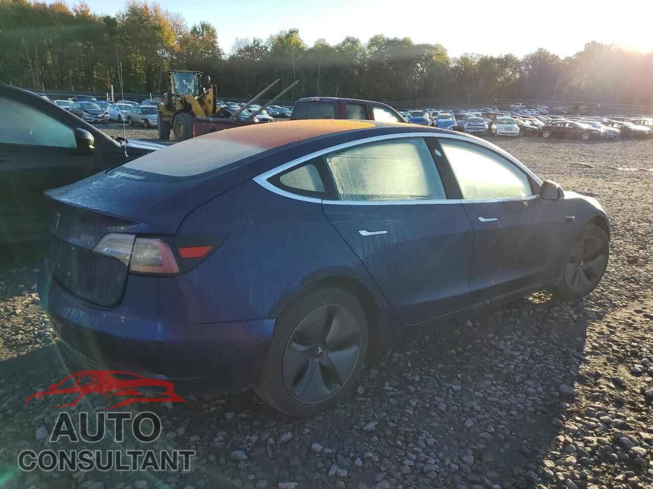 TESLA MODEL 3 2018 - 5YJ3E1EA1JF045490