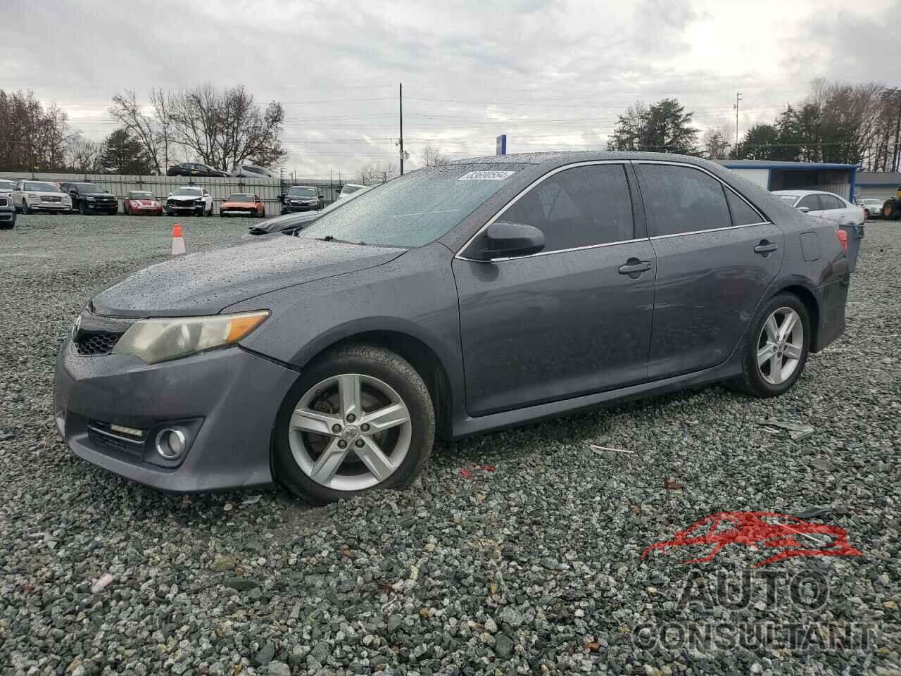 TOYOTA CAMRY 2013 - 4T1BF1FK2DU240408
