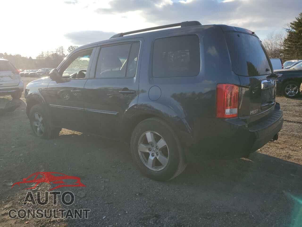 HONDA PILOT 2011 - 5FNYF4H51BB074136