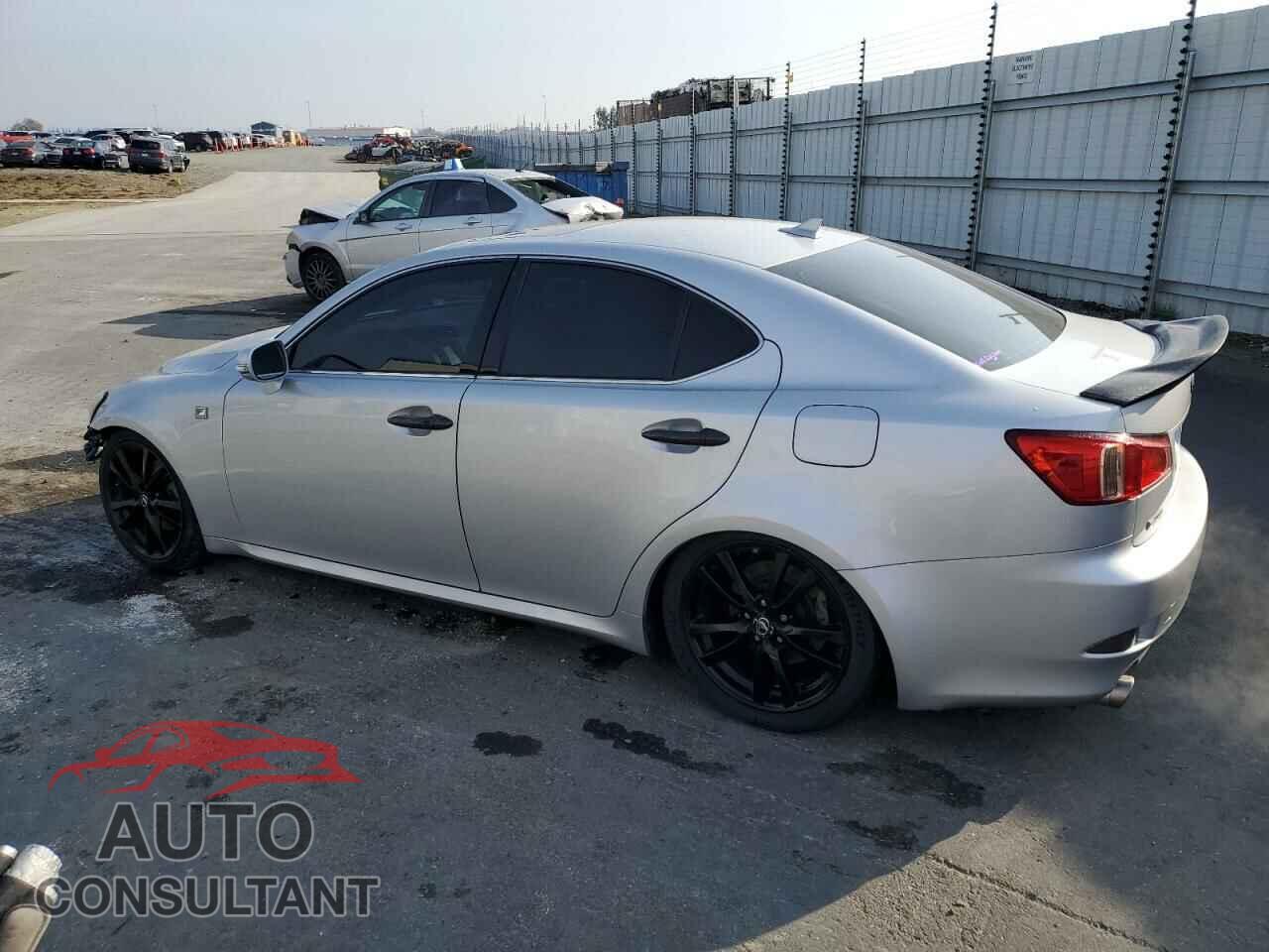 LEXUS IS 2012 - JTHBF5C23C2102045