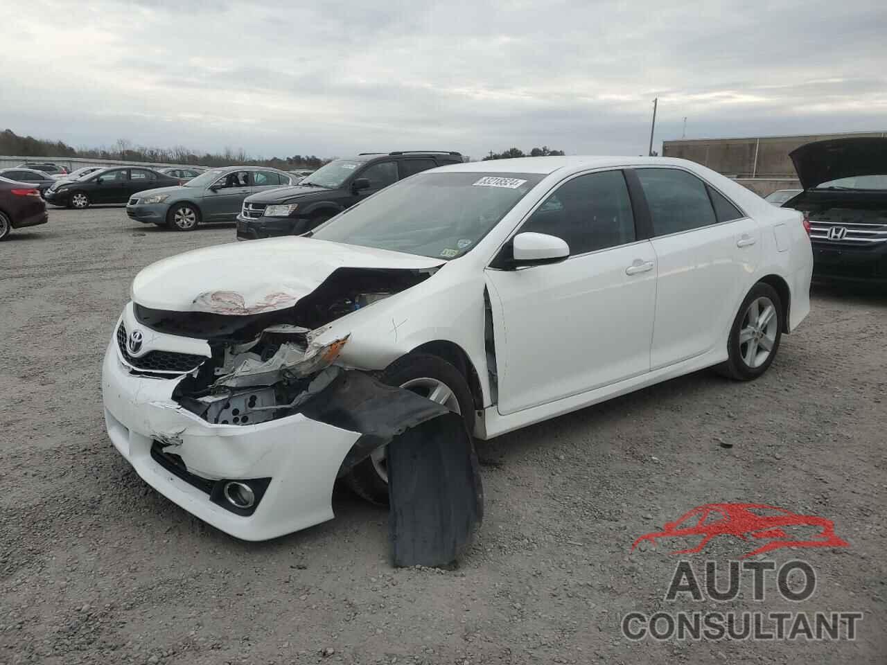 TOYOTA CAMRY 2014 - 4T1BF1FK4EU326160