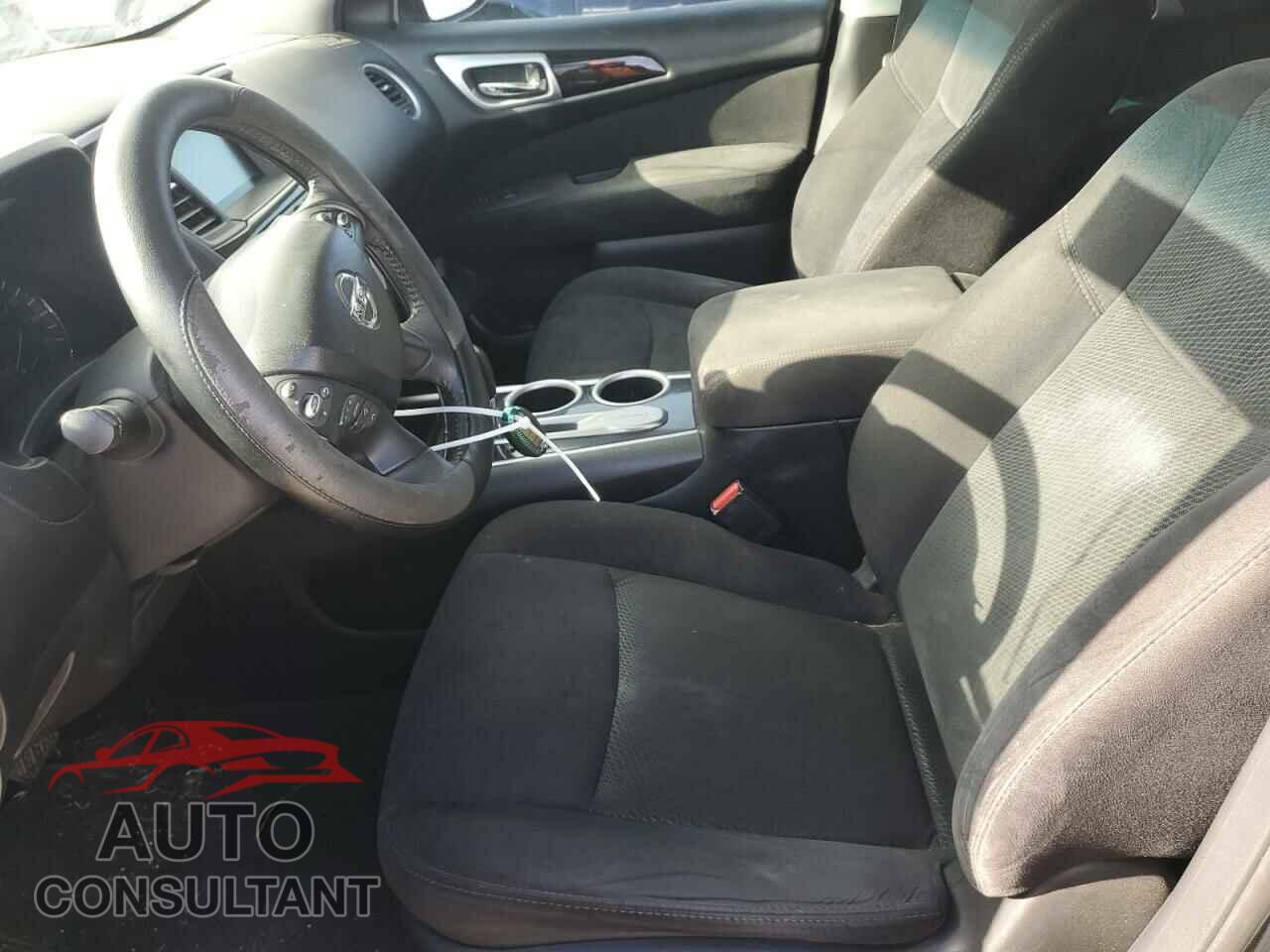 NISSAN PATHFINDER 2015 - 5N1AR2MN9FC665879