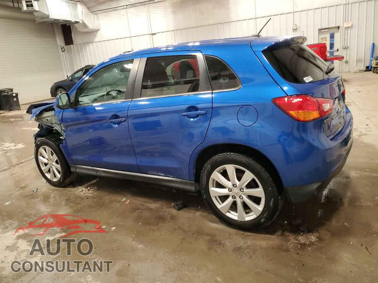 MITSUBISHI OUTLANDER 2015 - 4A4AR4AU5FE020218
