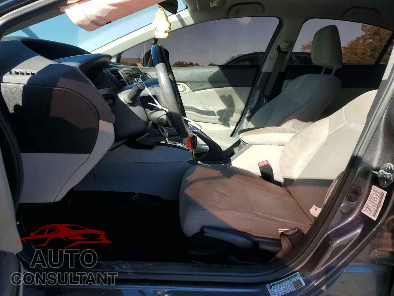 HONDA CIVIC 2013 - 2HGFB2F55DH597085