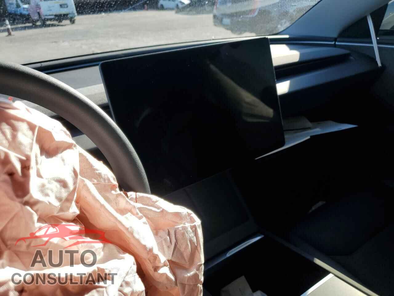 TESLA MODEL 3 2024 - 5YJ3E1EA4RF872251