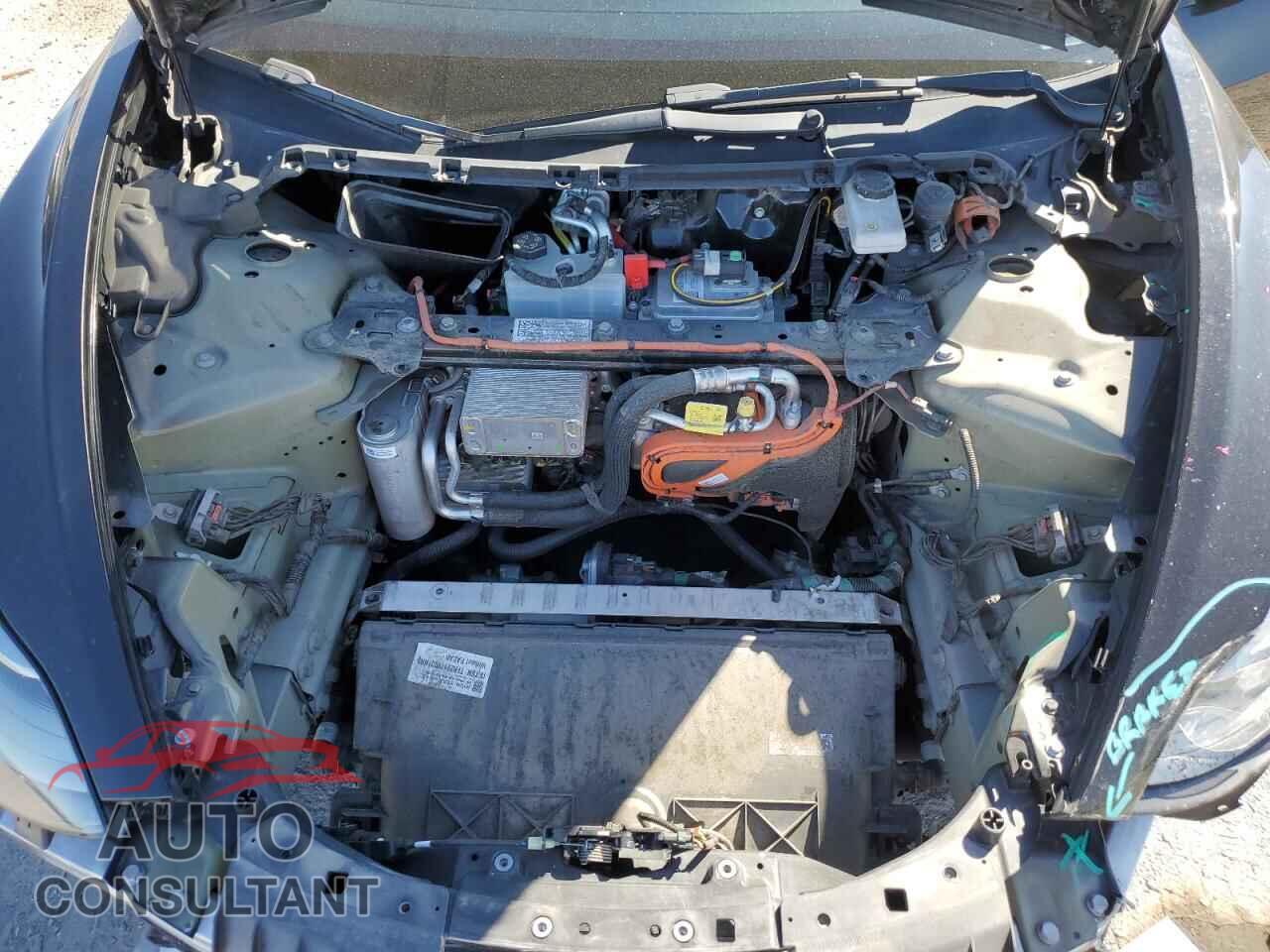 TESLA MODEL 3 2022 - 5YJ3E1EA8NF285772