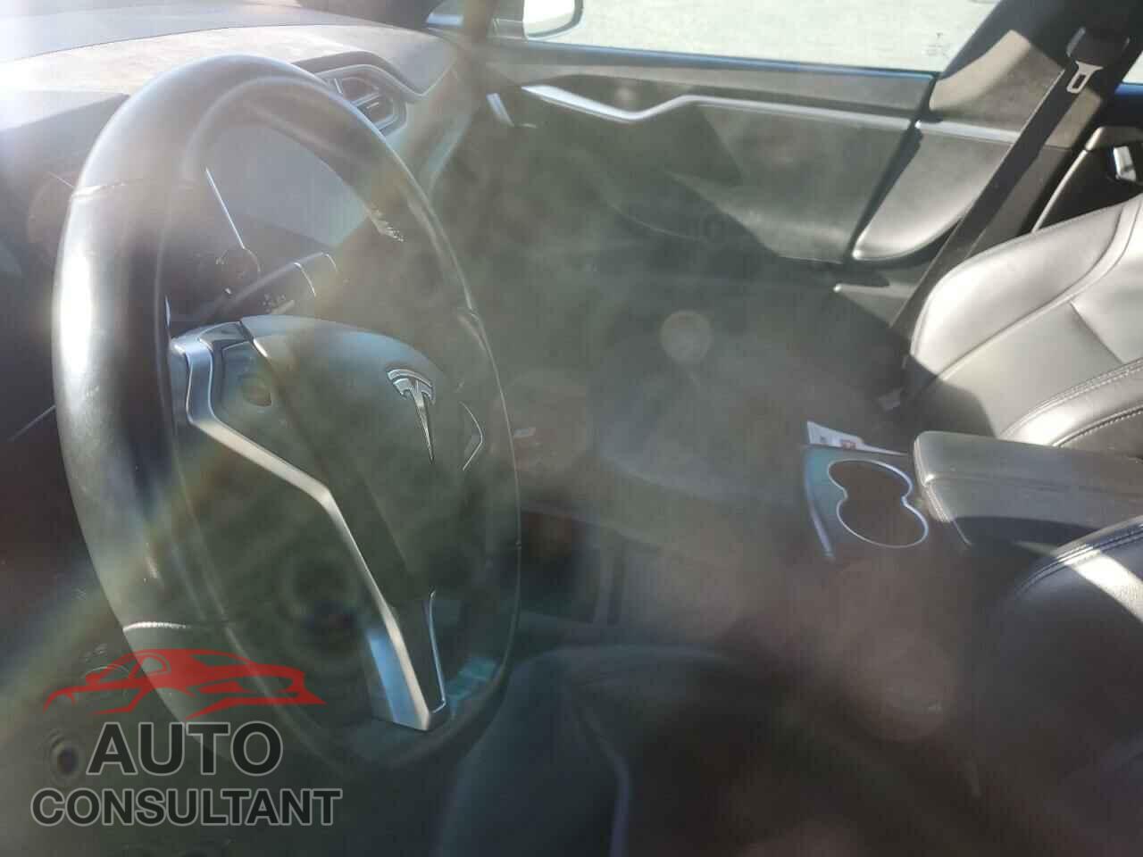 TESLA MODEL S 2016 - 5YJSA1E43GF139378