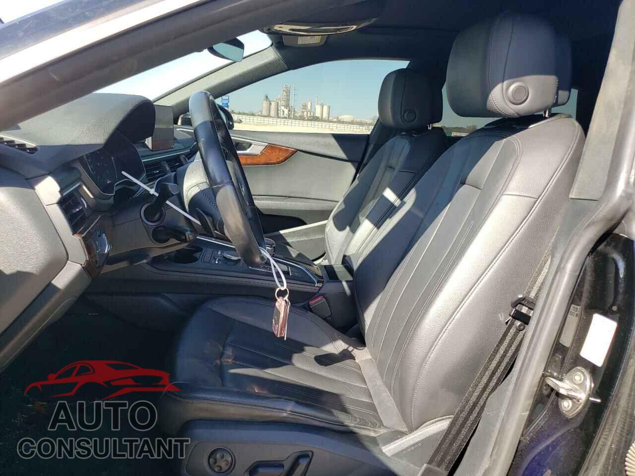 AUDI A5 2019 - WAUANCF55KA058495