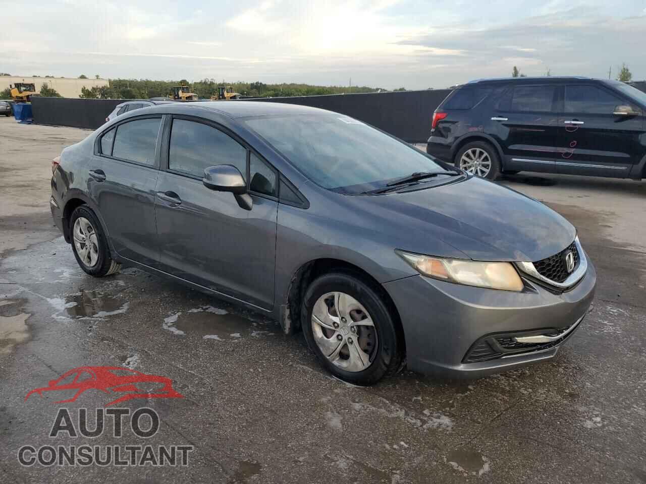 HONDA CIVIC 2013 - 19XFB2F55DE056645