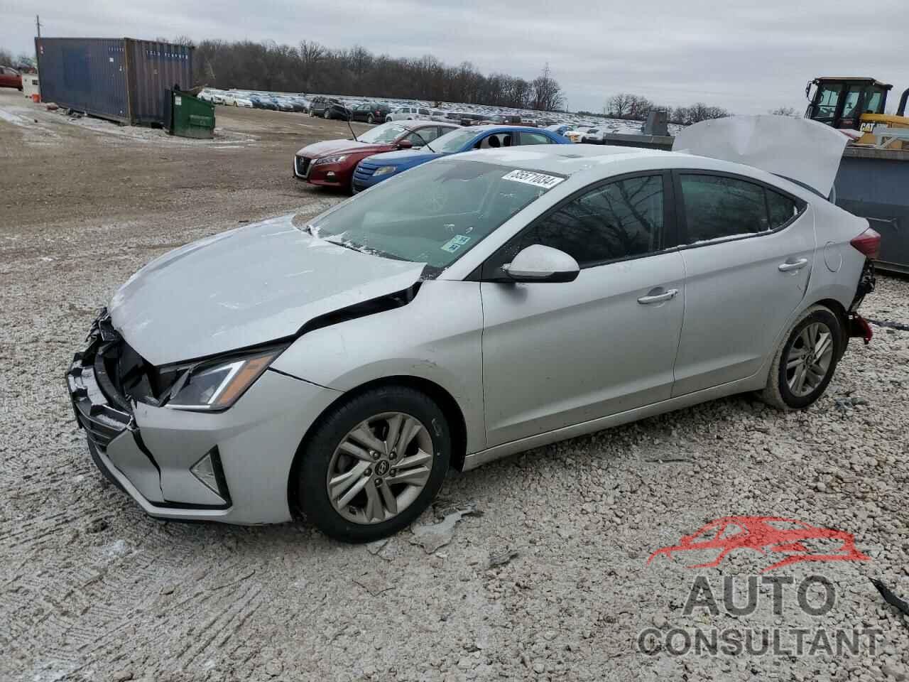 HYUNDAI ELANTRA 2019 - KMHD84LF9KU771002