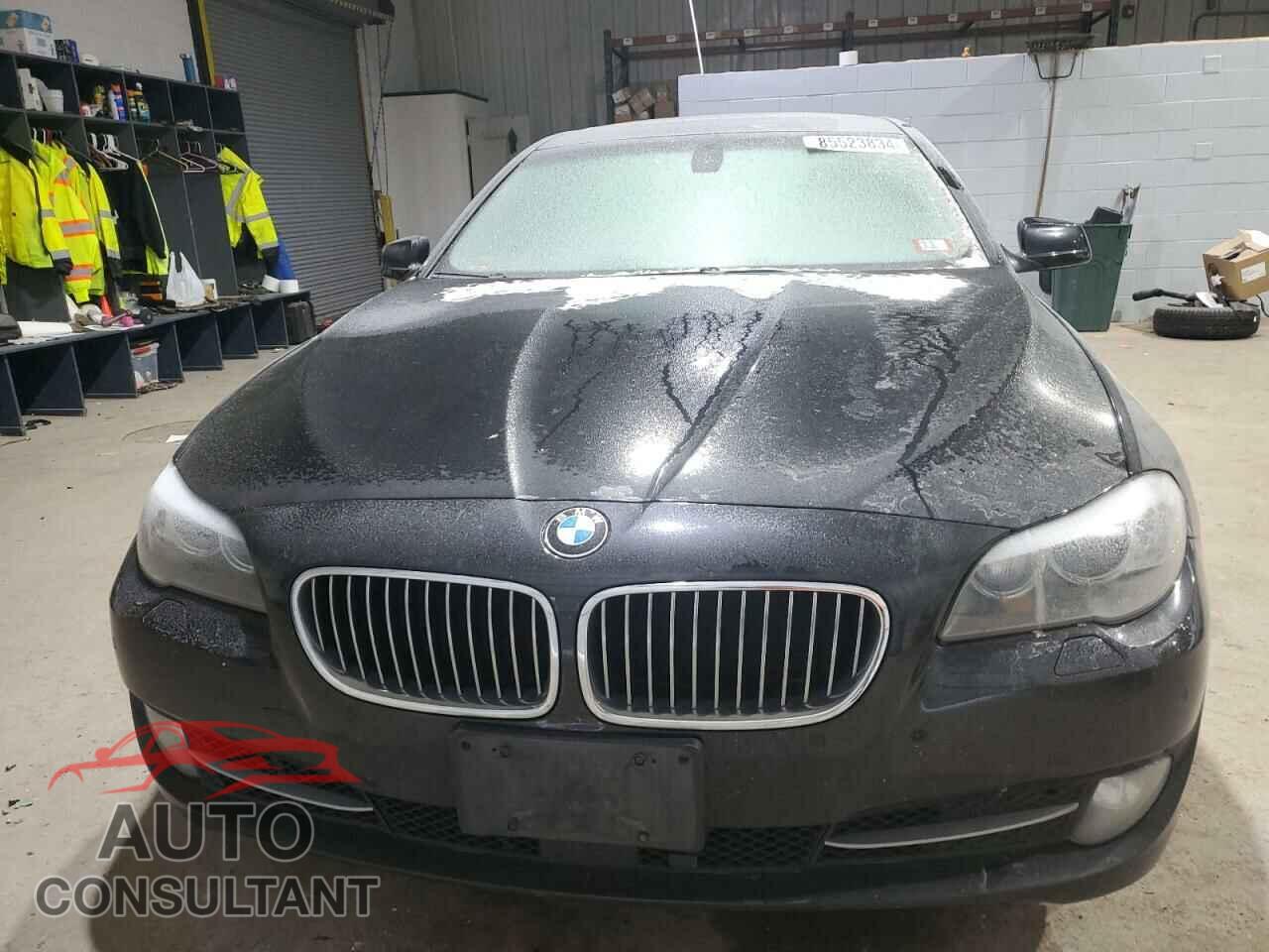 BMW 5 SERIES 2012 - WBAFU7C59CDU64820