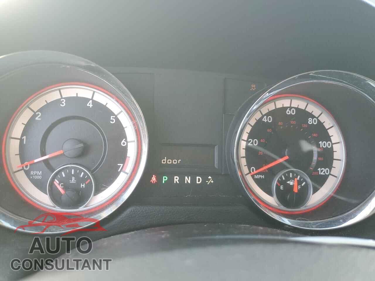 DODGE CARAVAN 2013 - 2C4RDGBG1DR608040
