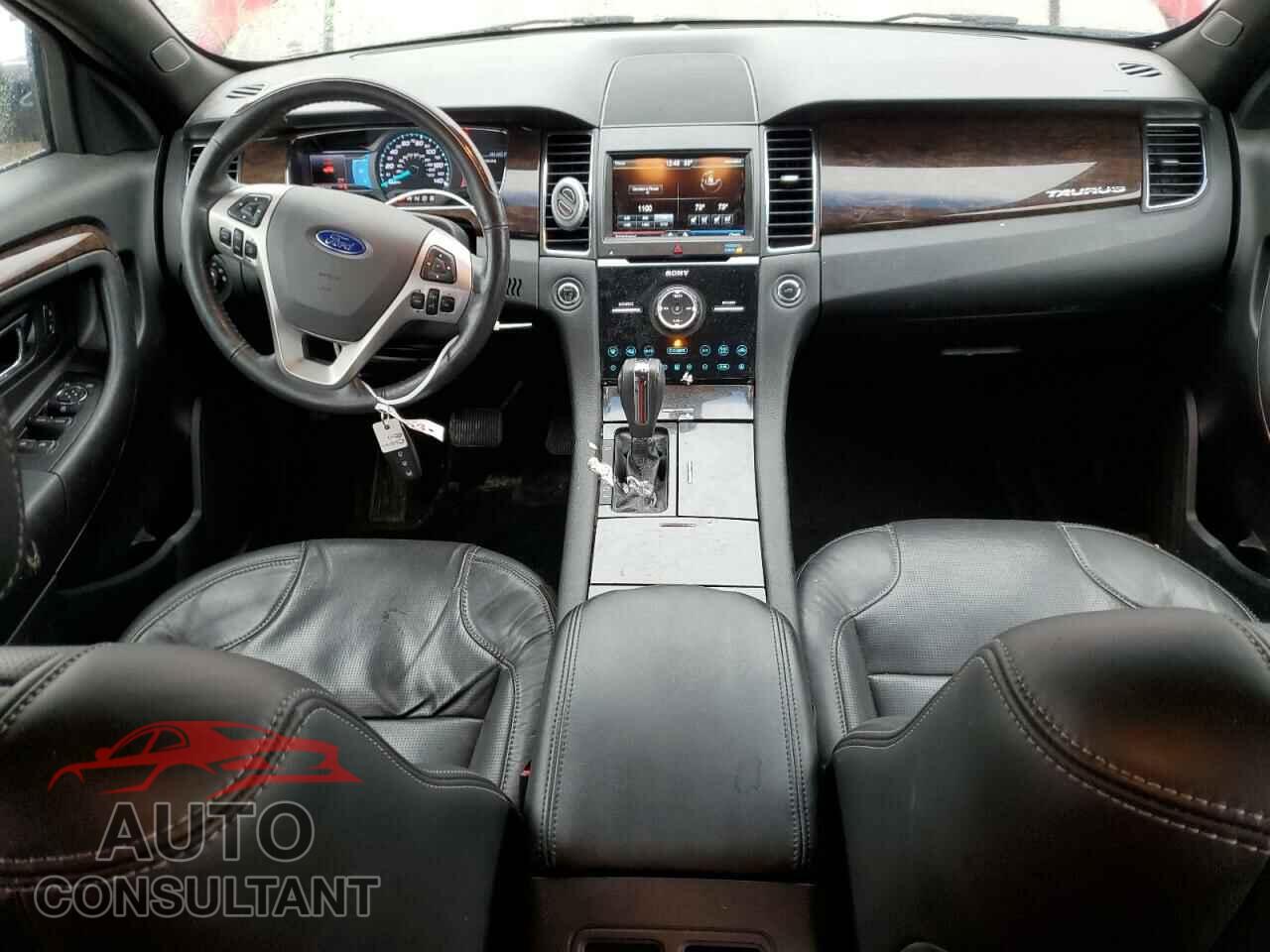 FORD TAURUS 2013 - 1FAHP2F81DG111604
