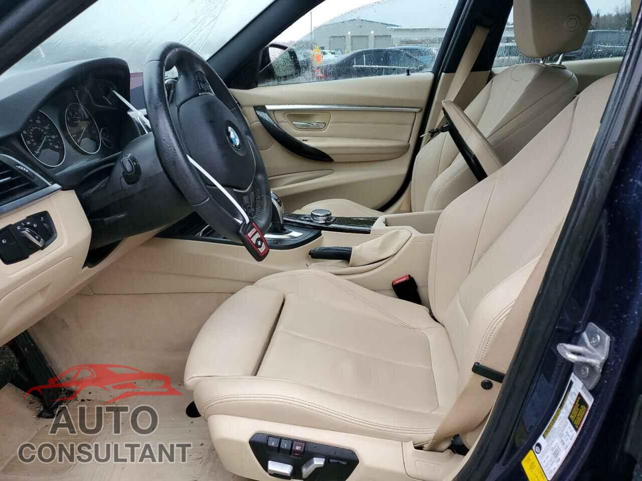 BMW 3 SERIES 2016 - WBA8E9G52GNU27684