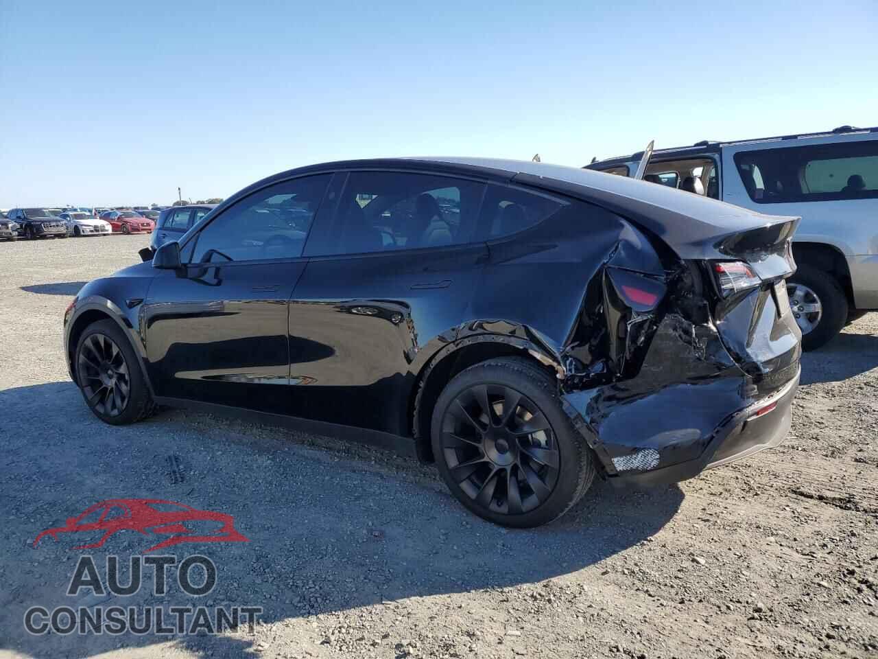 TESLA MODEL Y 2023 - 7SAYGDEE3PF907060