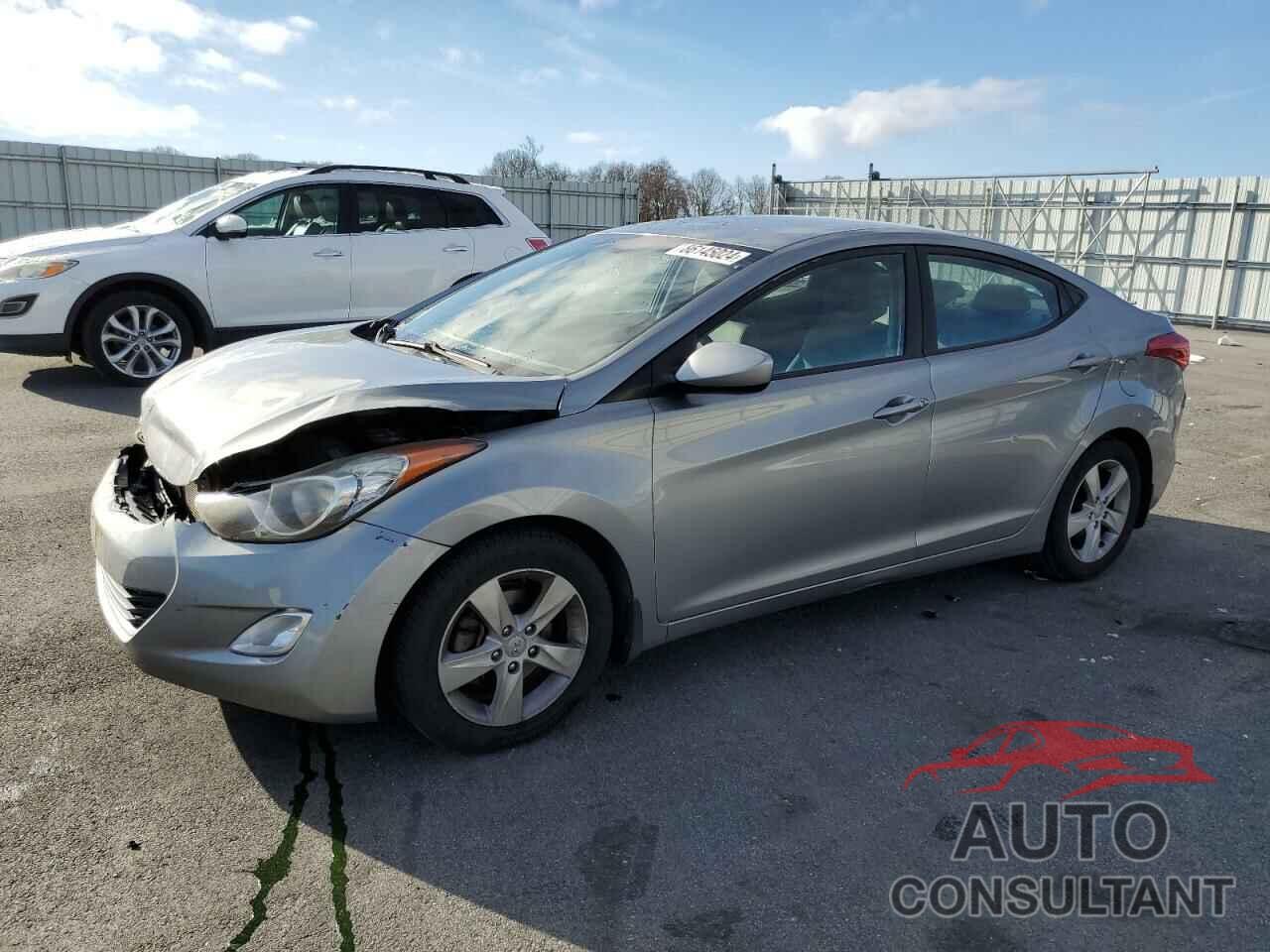 HYUNDAI ELANTRA 2013 - KMHDH4AE3DU921814