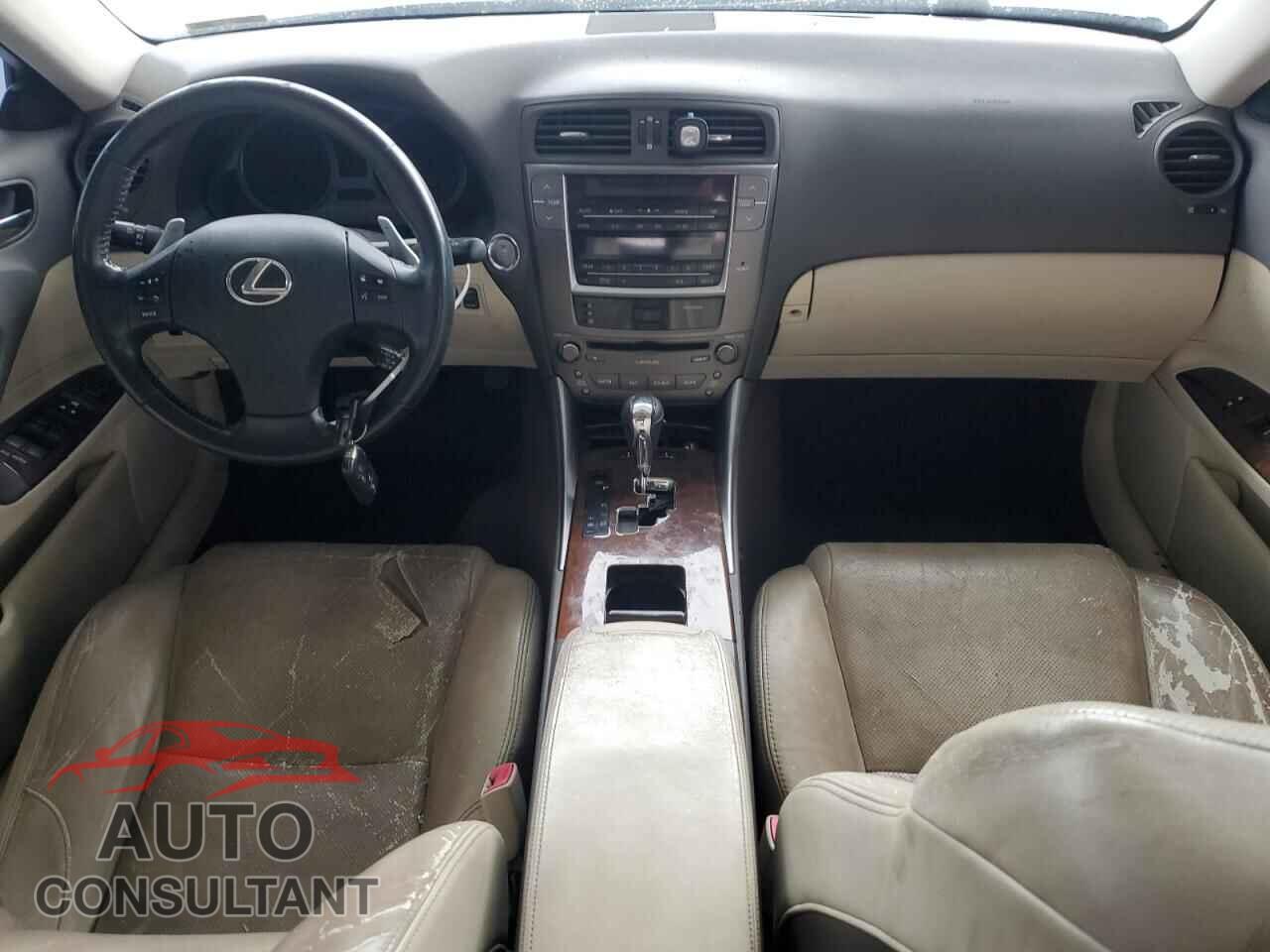 LEXUS IS 2010 - JTHCF5C20A5041236