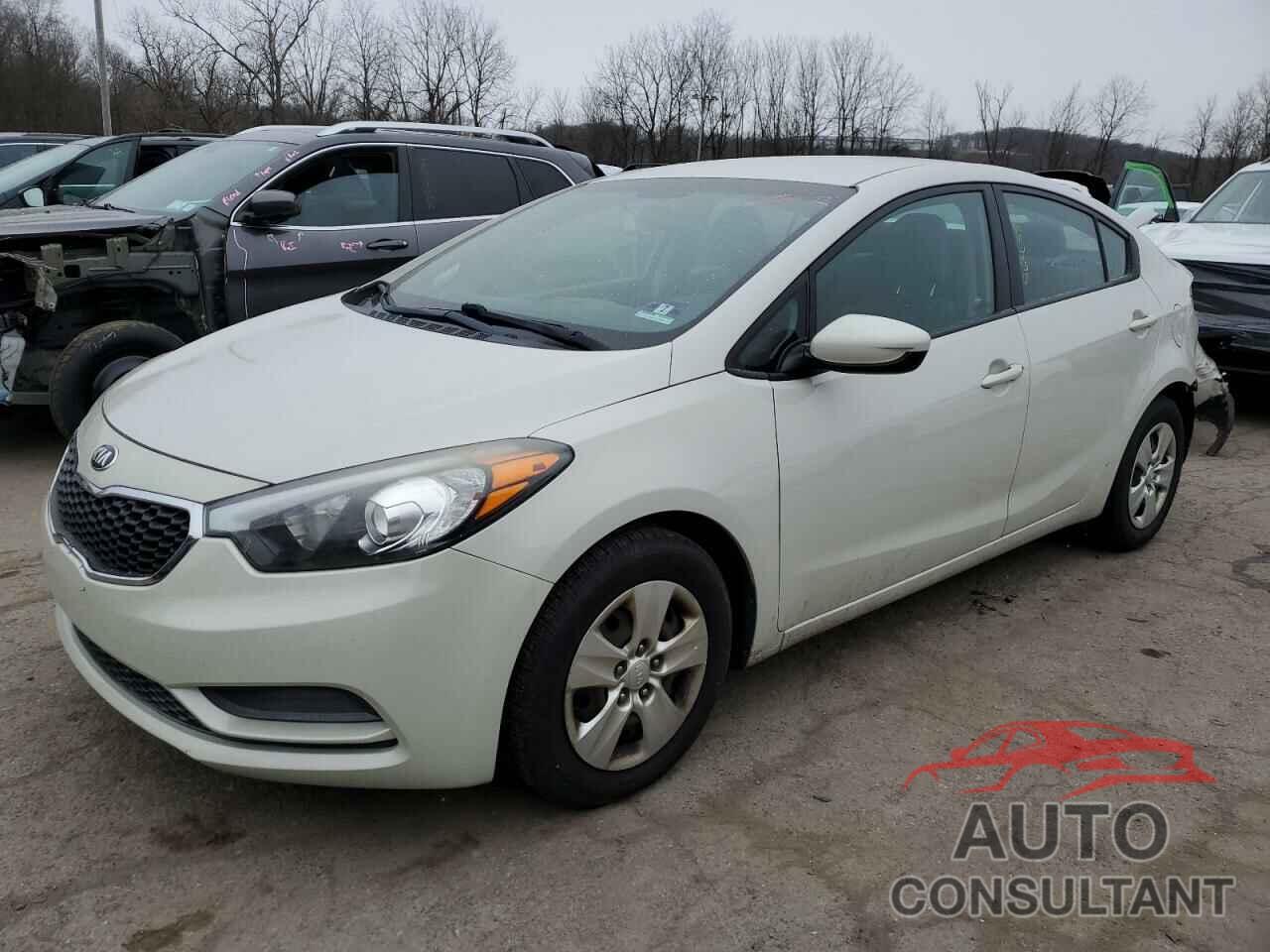 KIA FORTE 2015 - KNAFK4A65F5422546