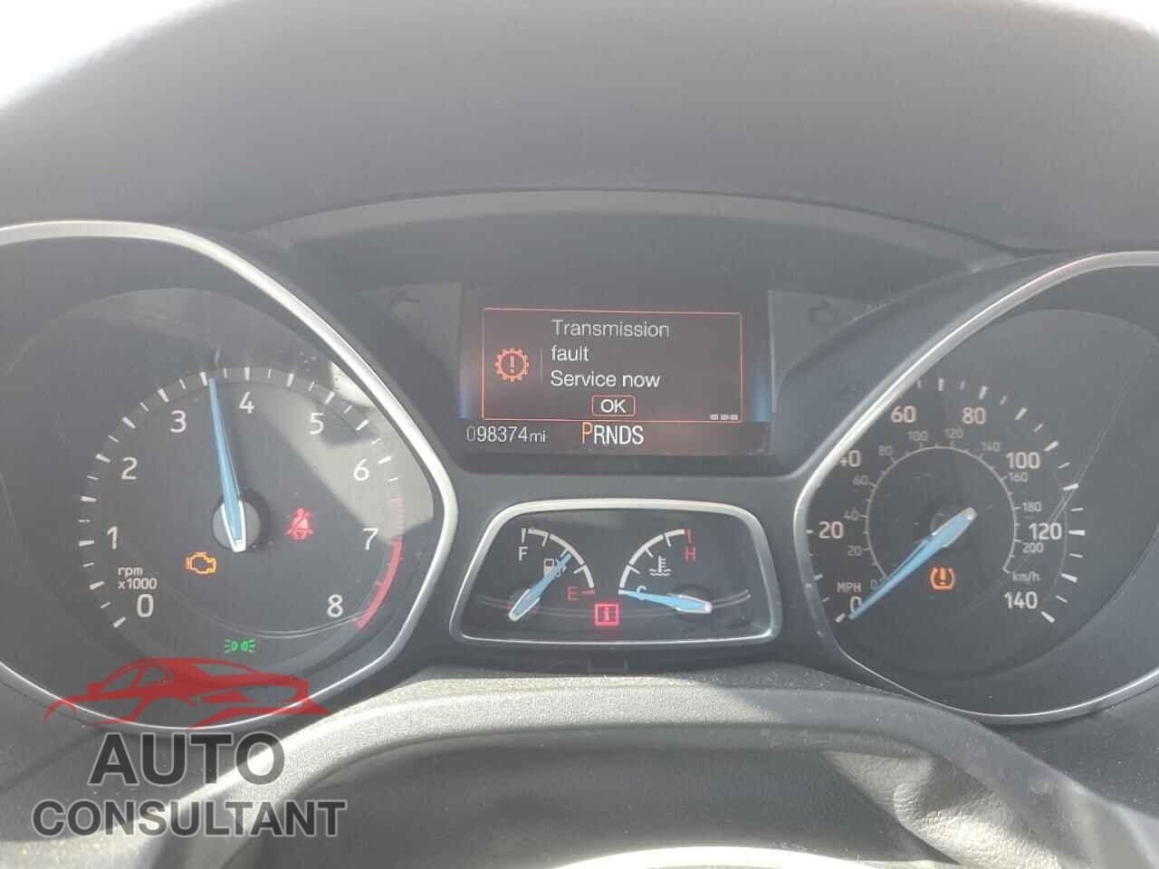 FORD FOCUS 2015 - 1FADP3K20FL210432