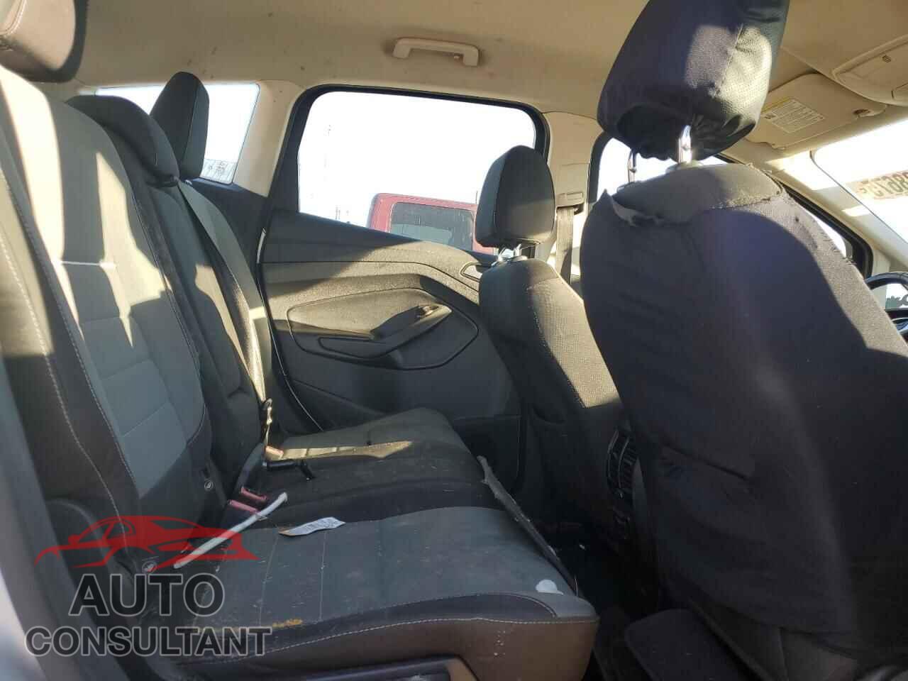 FORD CMAX 2015 - 1FADP5AU7FL107488