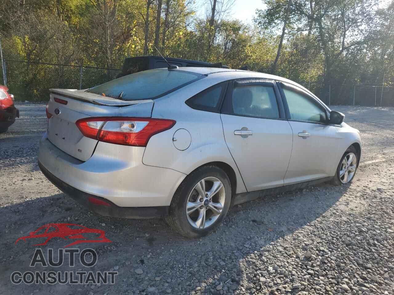 FORD FOCUS 2012 - 1FAHP3F25CL399084