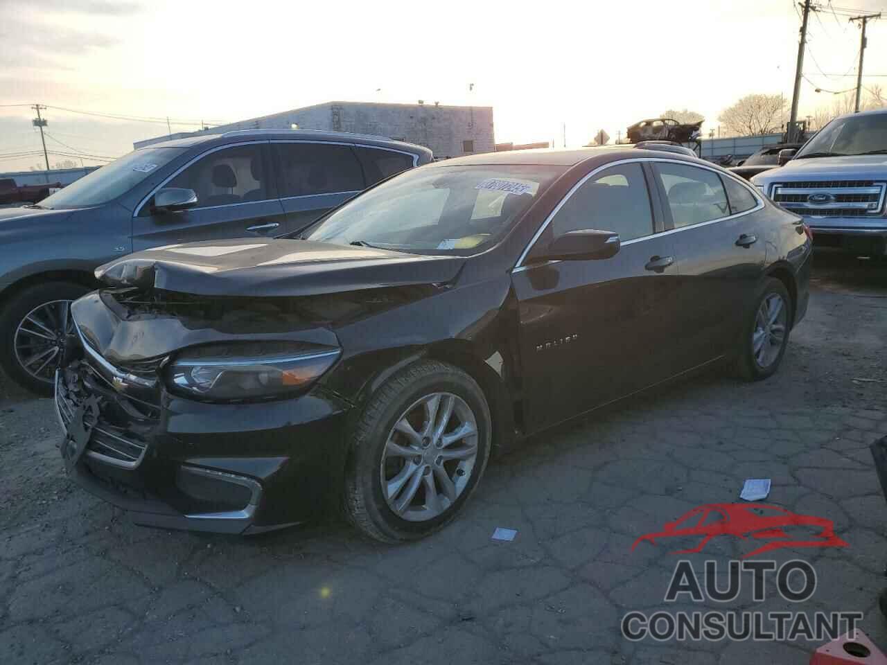 CHEVROLET MALIBU 2017 - 1G1ZE5ST8HF218945