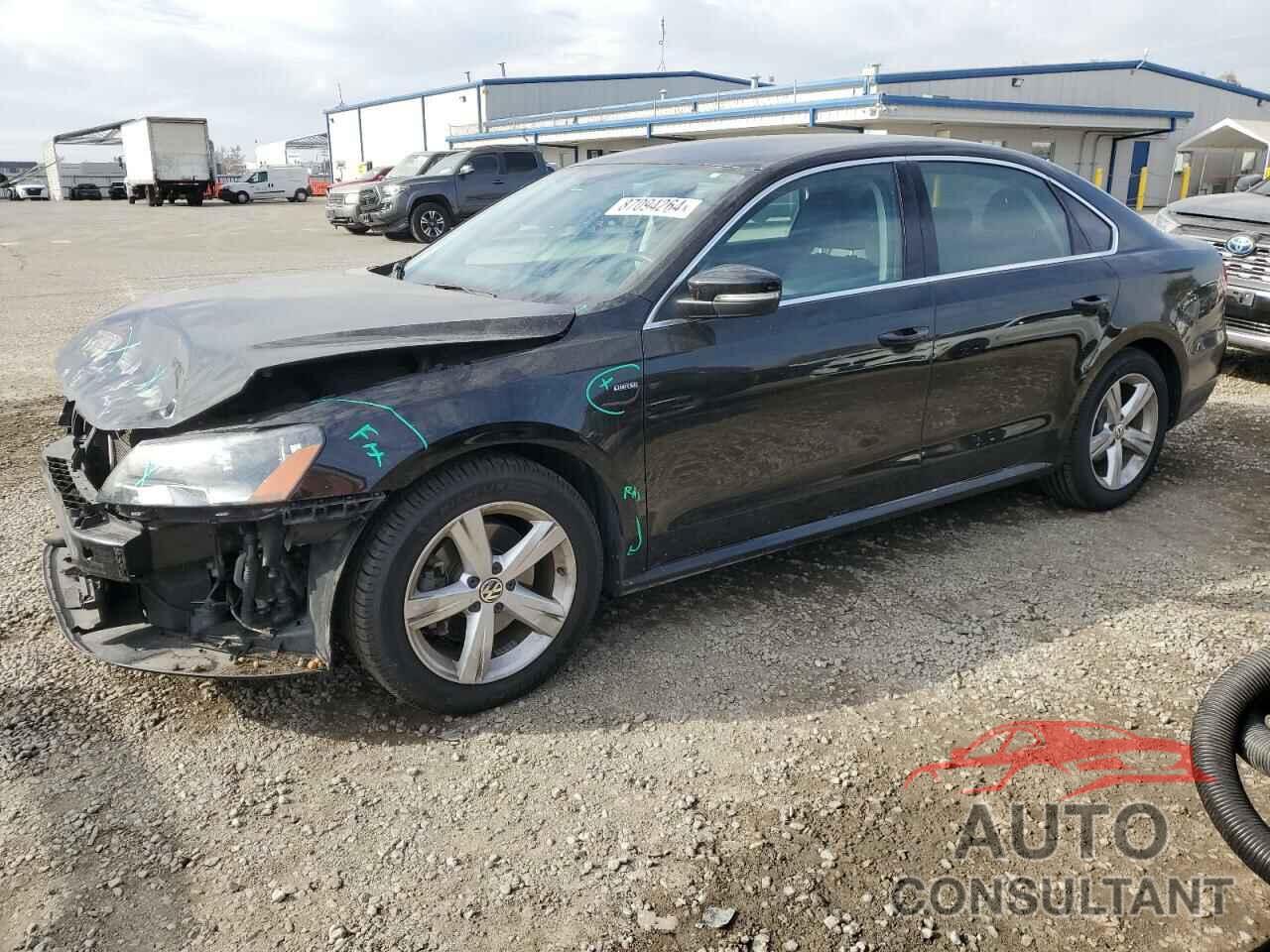 VOLKSWAGEN PASSAT 2015 - 1VWAT7A36FC100346