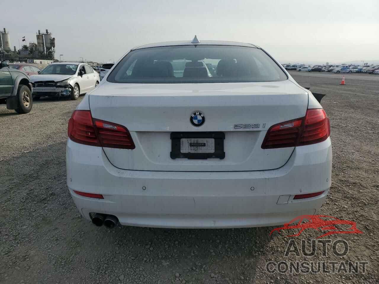 BMW 5 SERIES 2016 - WBA5A5C52GG352325