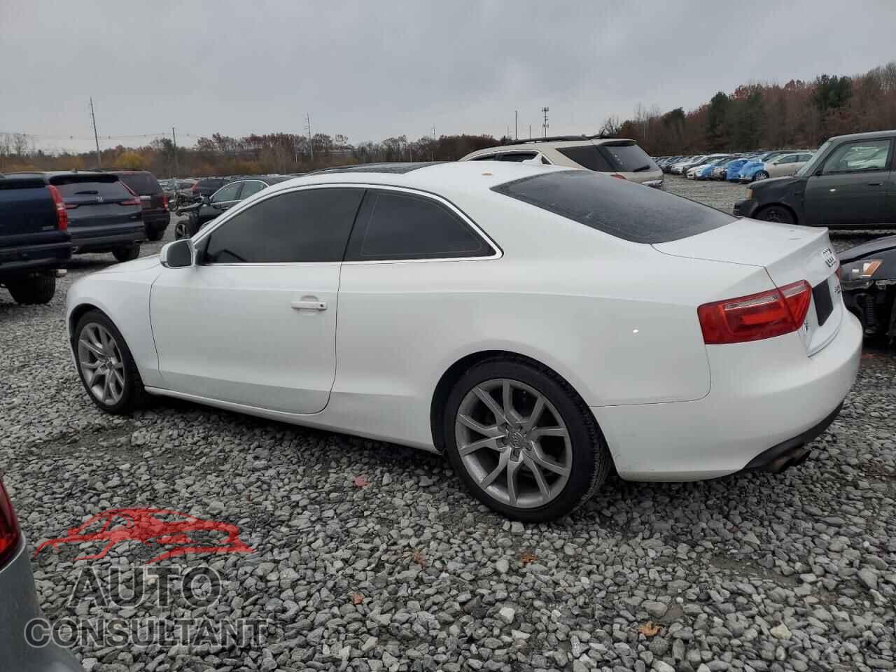 AUDI A5 2011 - WAUCFAFR0BA039608