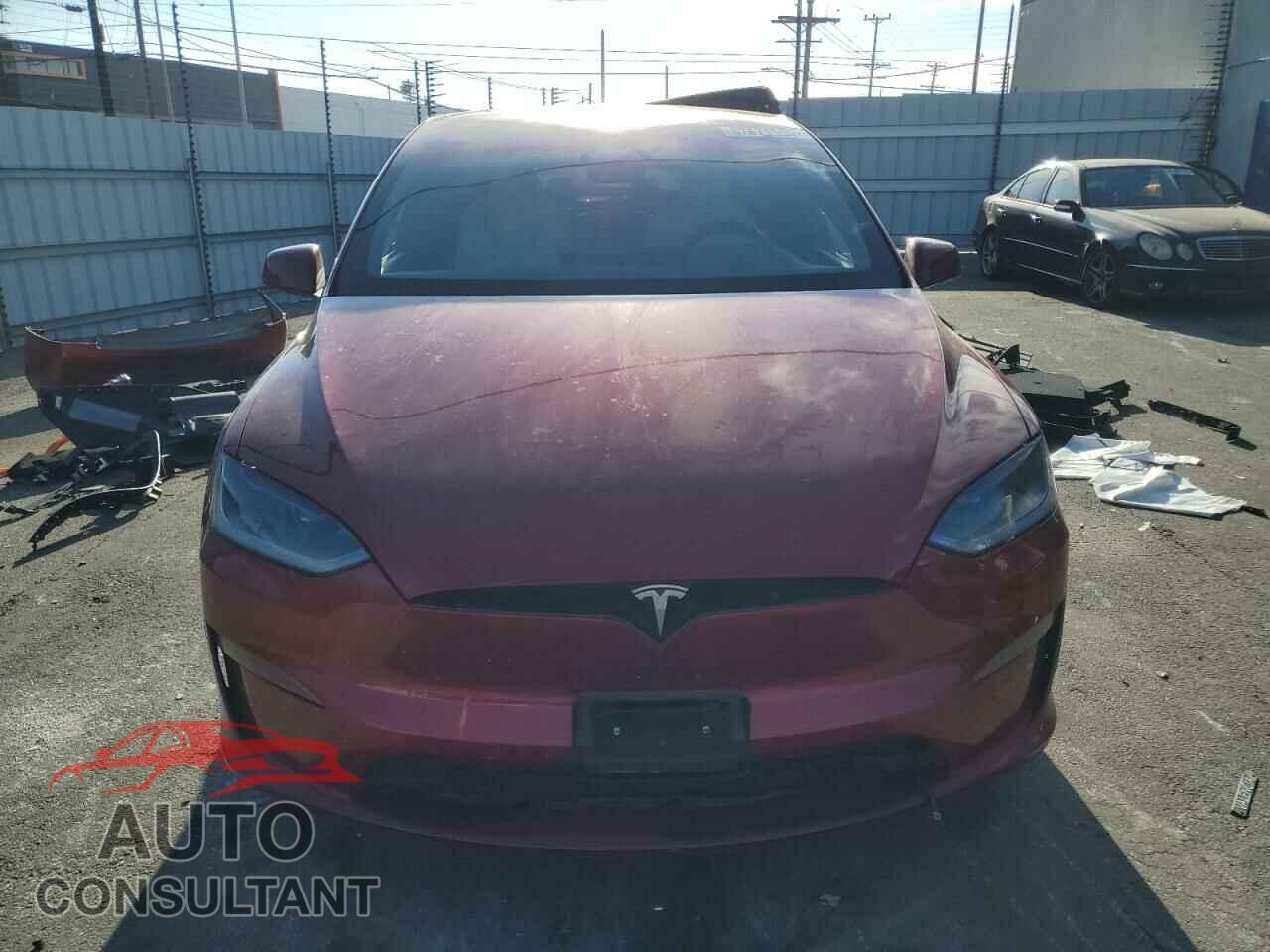 TESLA MODEL X 2023 - 7SAXCAE50PF423076