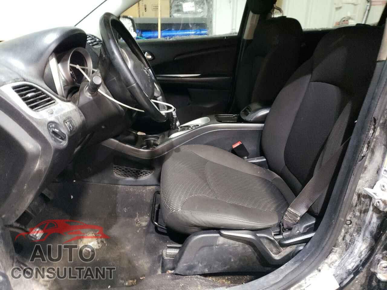 DODGE JOURNEY 2015 - 3C4PDCAB1FT597904