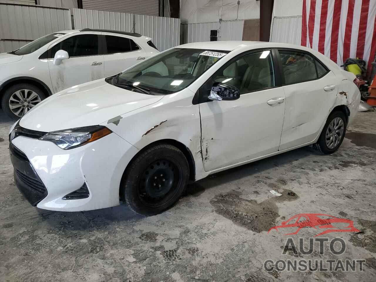 TOYOTA COROLLA 2017 - 5YFBURHE5HP569154