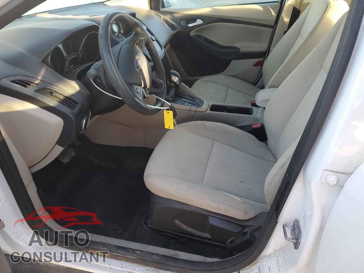 FORD FOCUS 2017 - 1FADP3F20HL249342