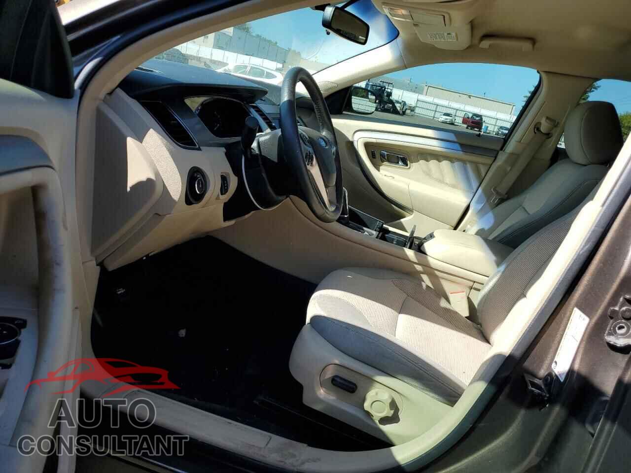 FORD TAURUS 2015 - 1FAHP2E85FG191915
