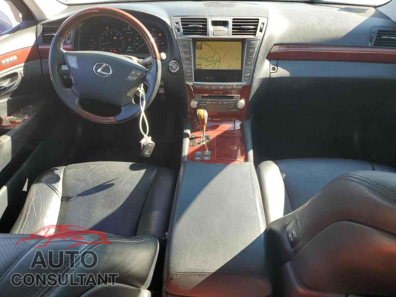 LEXUS LS460 2010 - JTHCL5EF5A5005535