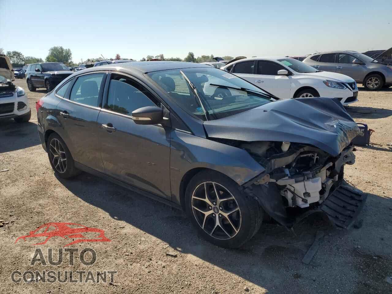 FORD FOCUS 2017 - 1FADP3H21HL298417