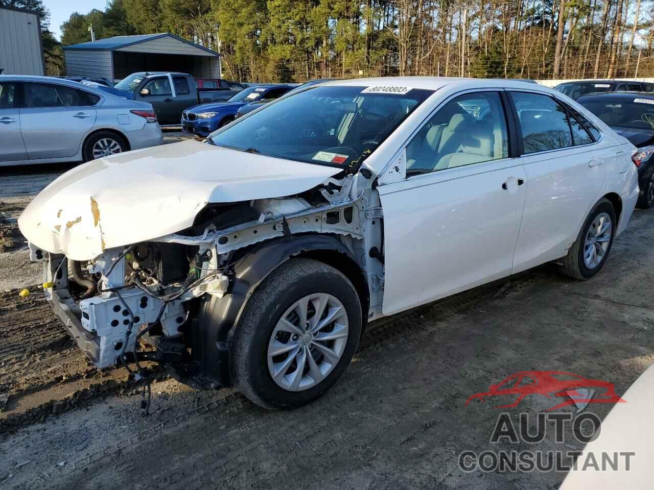 TOYOTA CAMRY 2015 - 4T4BF1FK4FR444927