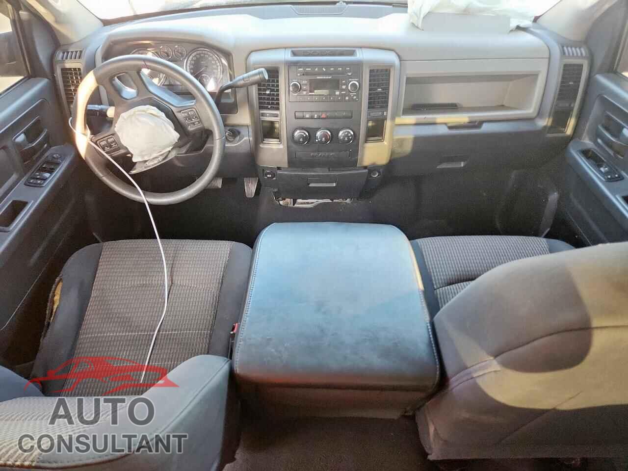 DODGE RAM 1500 2012 - 1C6RD6FT4CS273040