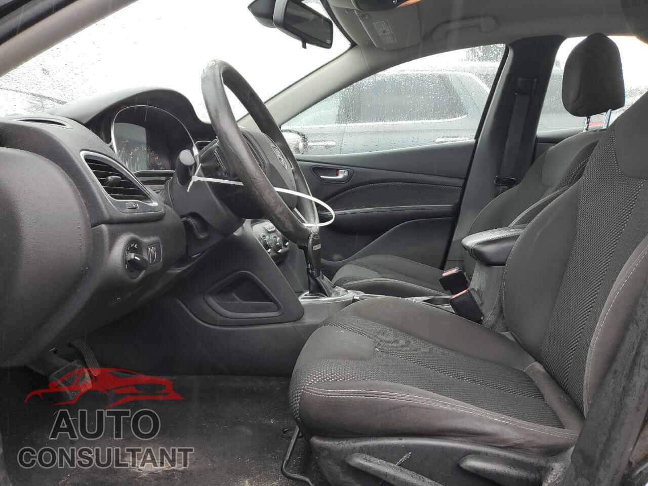 DODGE DART 2015 - 1C3CDFBB9FD330695