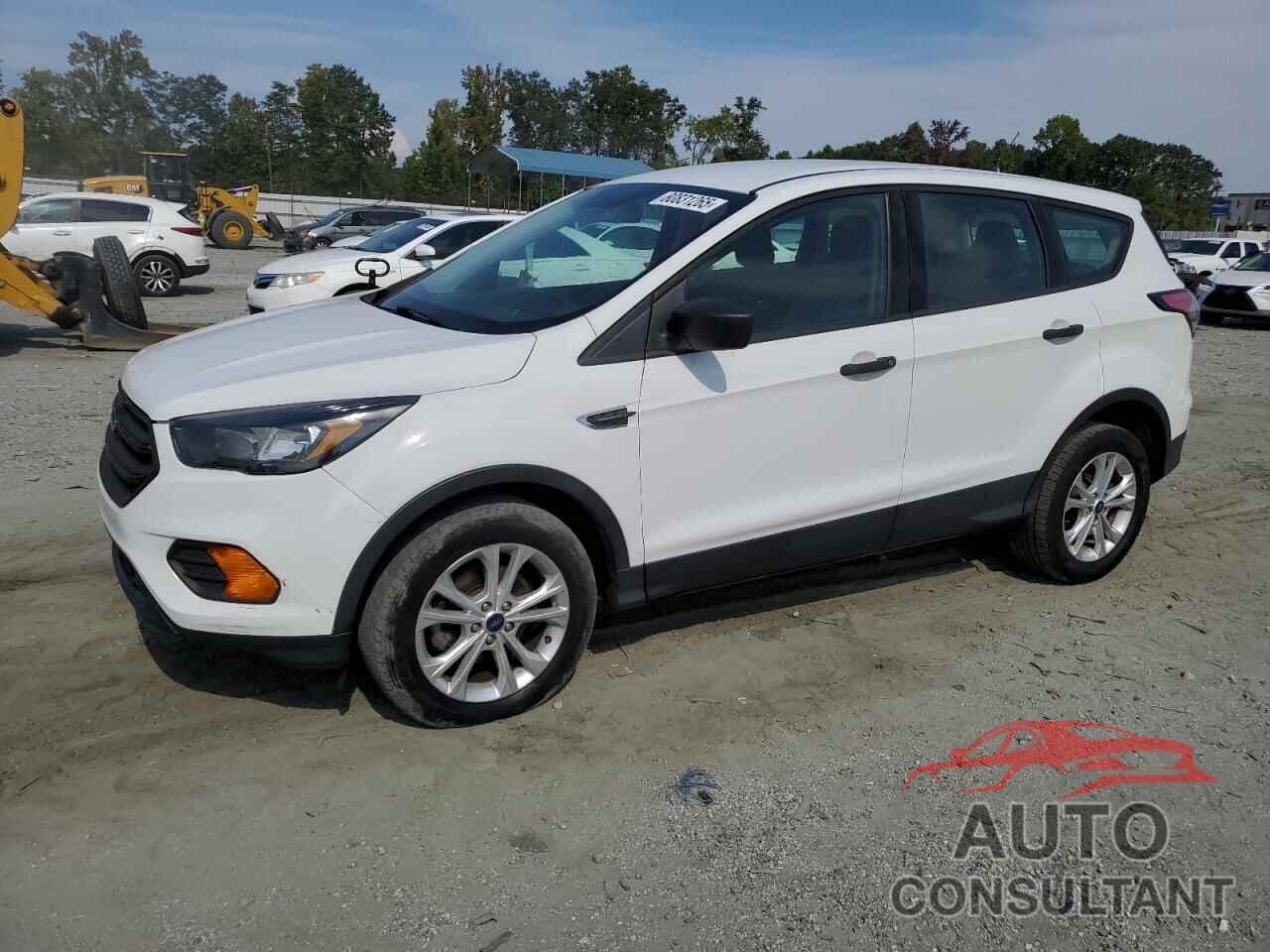 FORD ESCAPE 2018 - 1FMCU0F70JUB96663