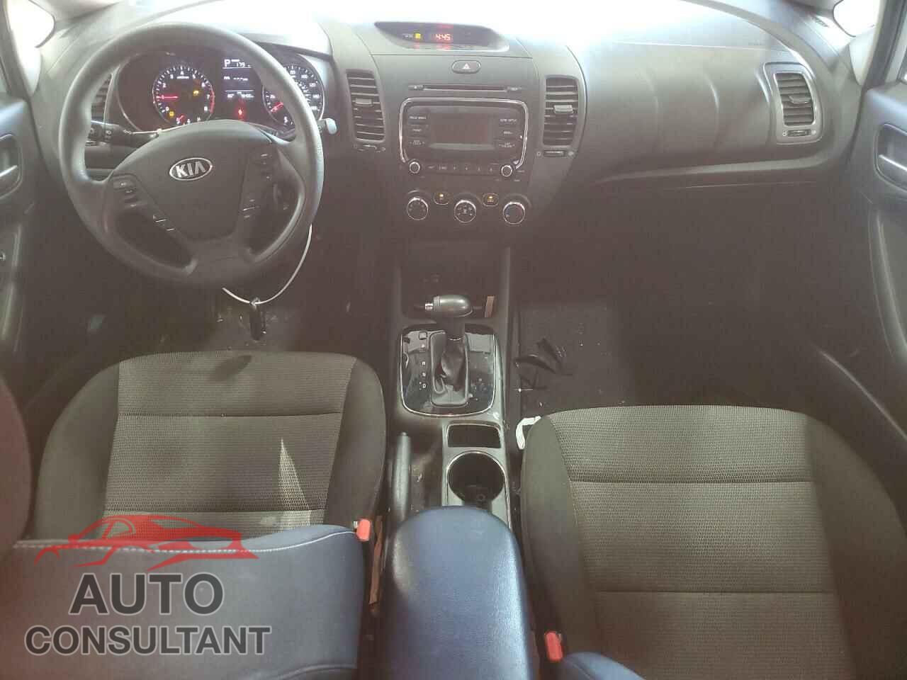 KIA FORTE 2017 - 3KPFK4A7XHE104795