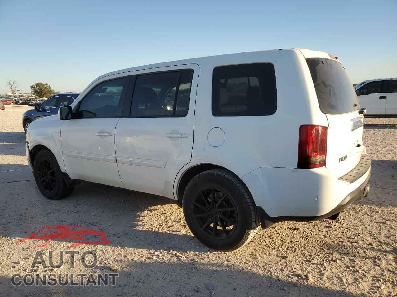 HONDA PILOT 2013 - 5FNYF3H74DB043820