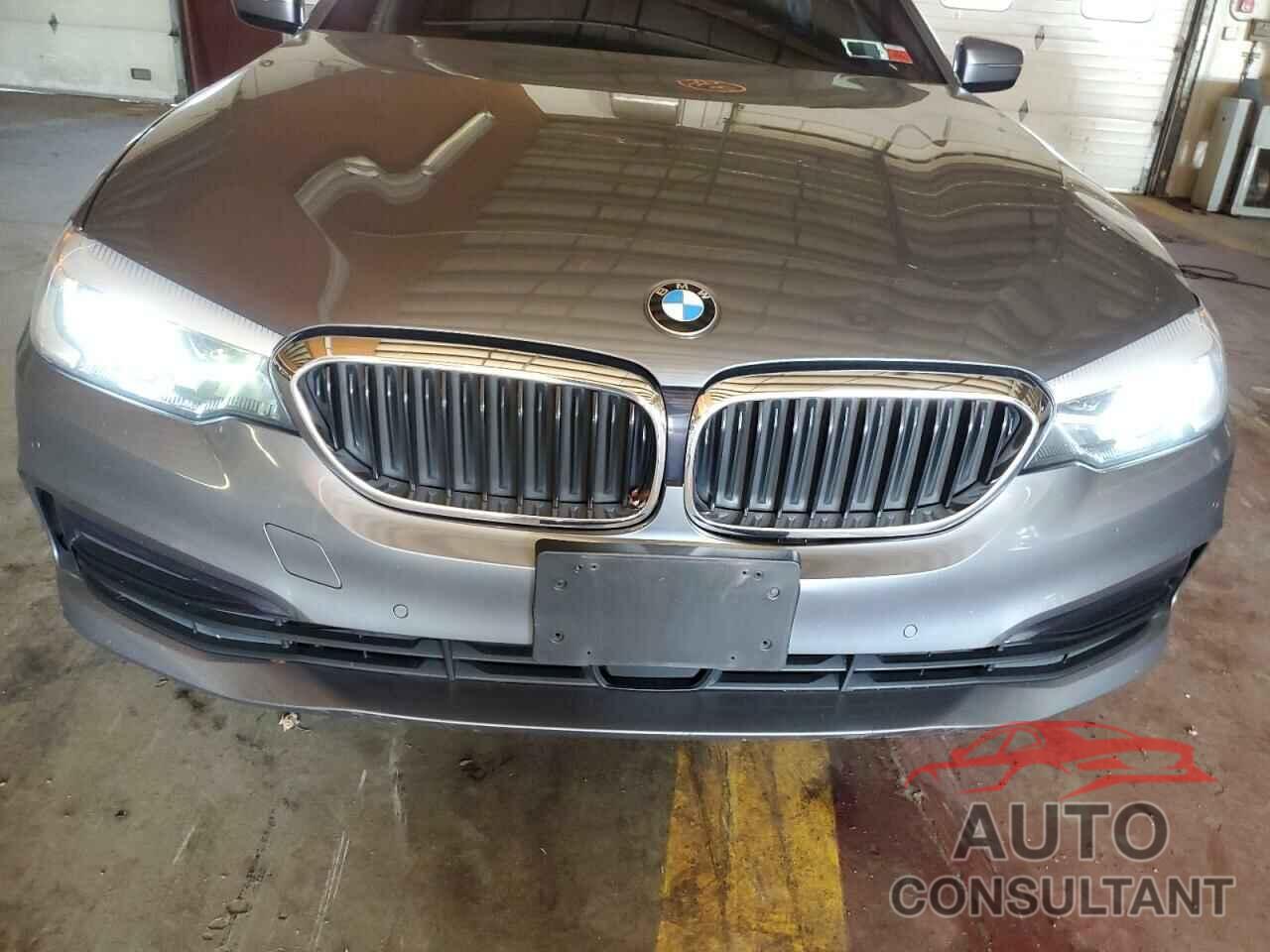 BMW 5 SERIES 2019 - WBAJA7C50KWW12634