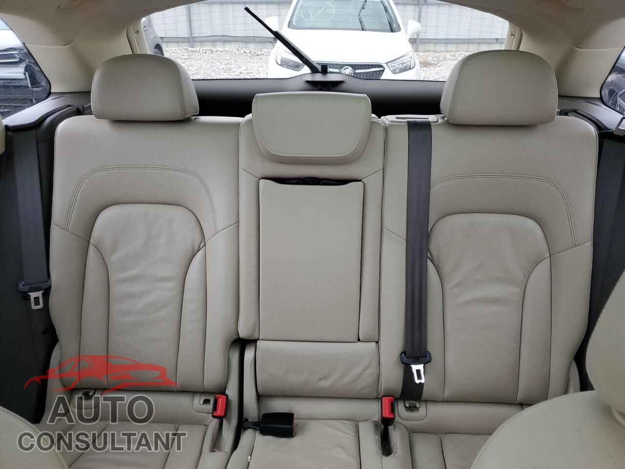 AUDI Q5 2015 - WA1LFAFP3FA046568