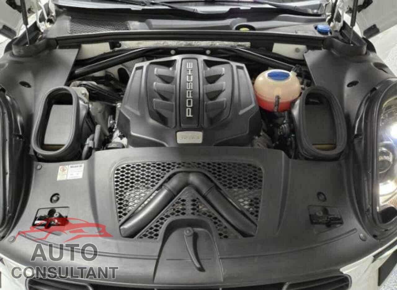 PORSCHE MACAN 2016 - WP1AB2A50GLB45387