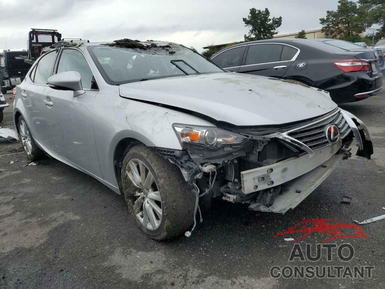 LEXUS IS 2016 - JTHBA1D22G5011858