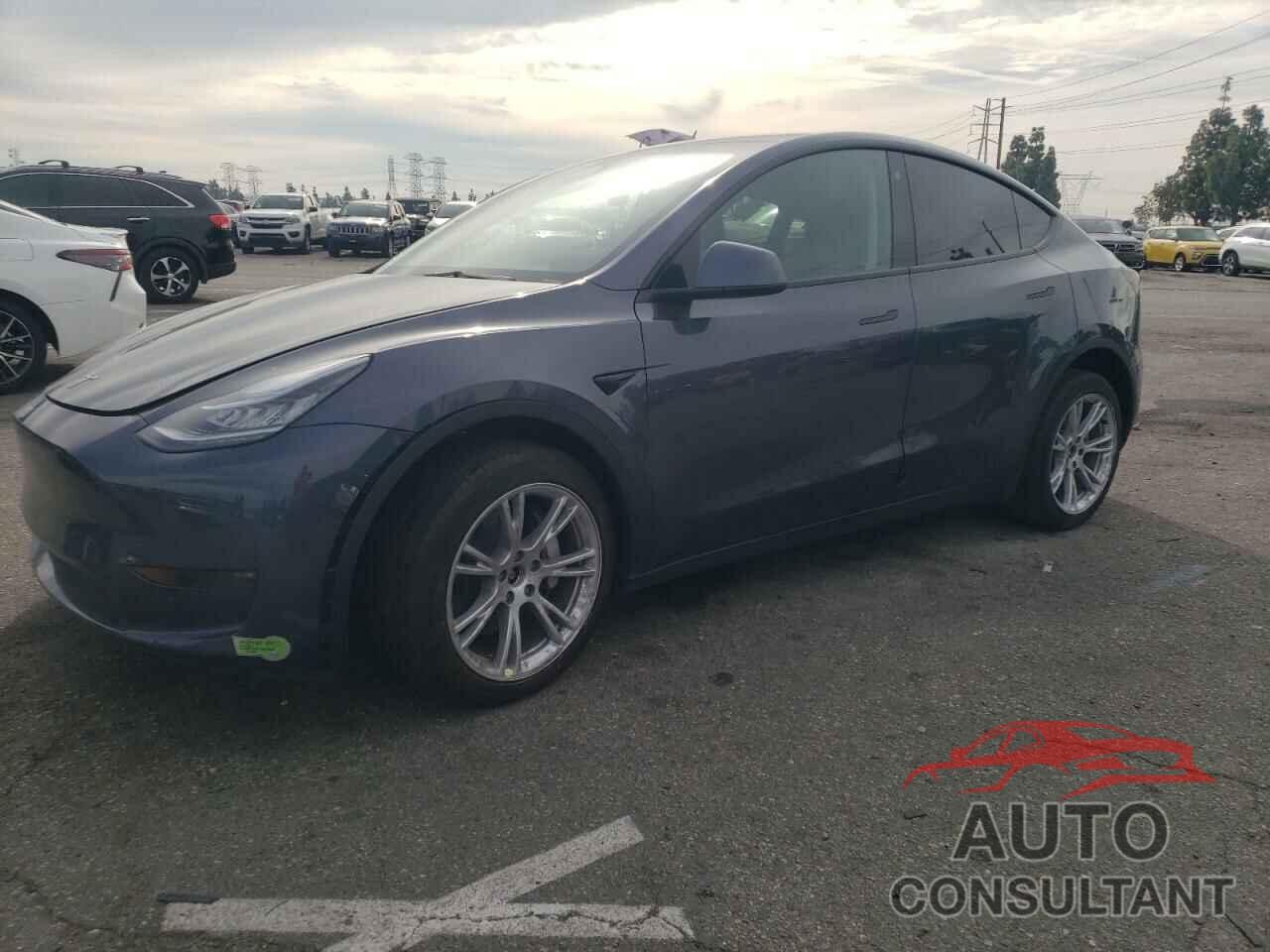 TESLA MODEL Y 2023 - 7SAYGDEE0PA079126