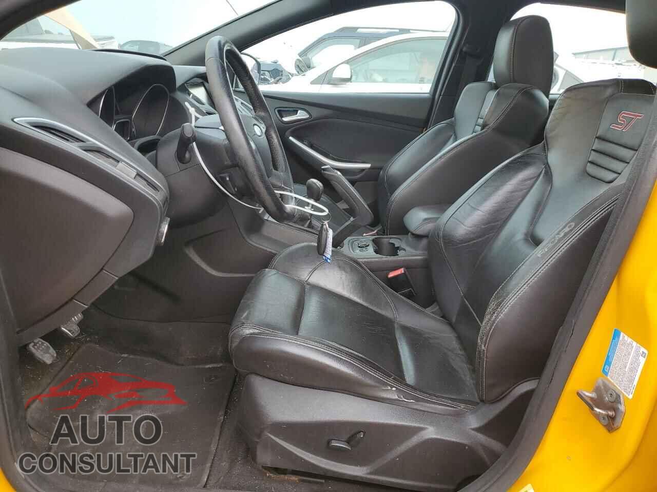 FORD FOCUS 2013 - 1FADP3L97DL172433