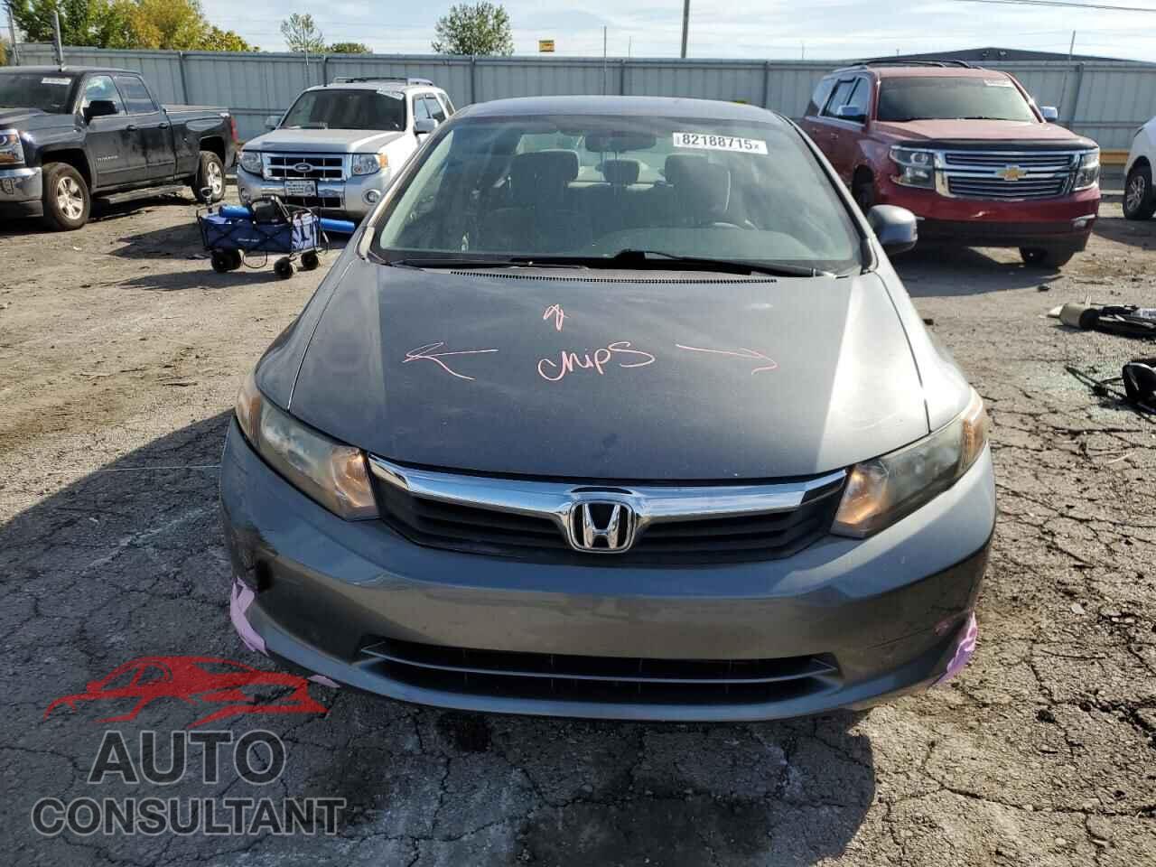 HONDA CIVIC 2012 - 2HGFB2F57CH528123